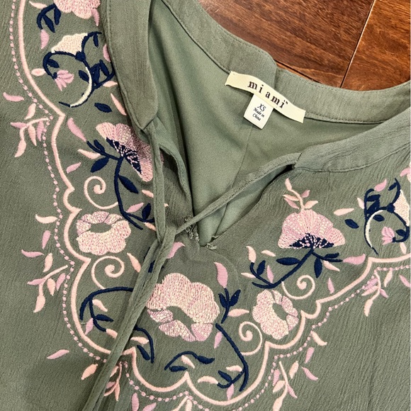 Embroidered Green Mini Dress - Picture 3 of 3